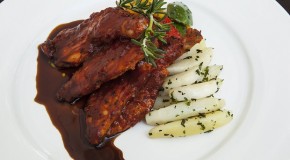 Food Review: The Pier, Colaba, Mumbai