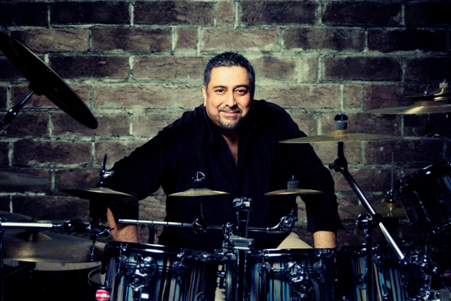Ranjit Barot feat. Kai Eckhardt (USA), Osam Elelwy (Egypt) @ Blue Frog