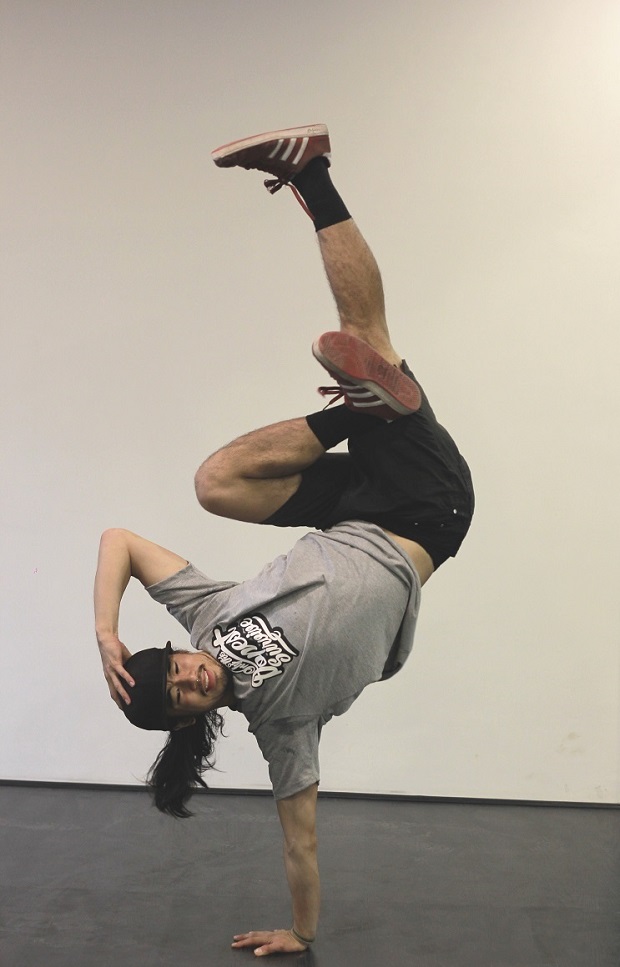 Jeeby gives an abstract freeze at The Workshop, The Hive. Picture: Sushant Sawant