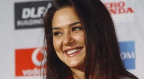 Preity Zinta Sets The Record Straight on Facebook